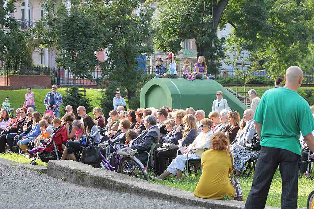 Spektakl Adama Walnego 