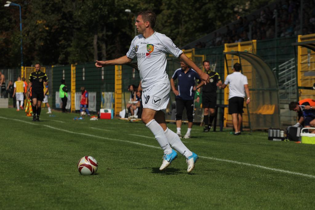 Miedź lepsza od Sandecji