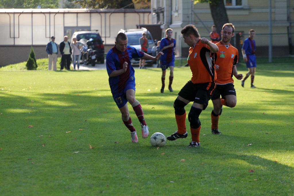 KS Legnickie Pole - Rataj 6:1