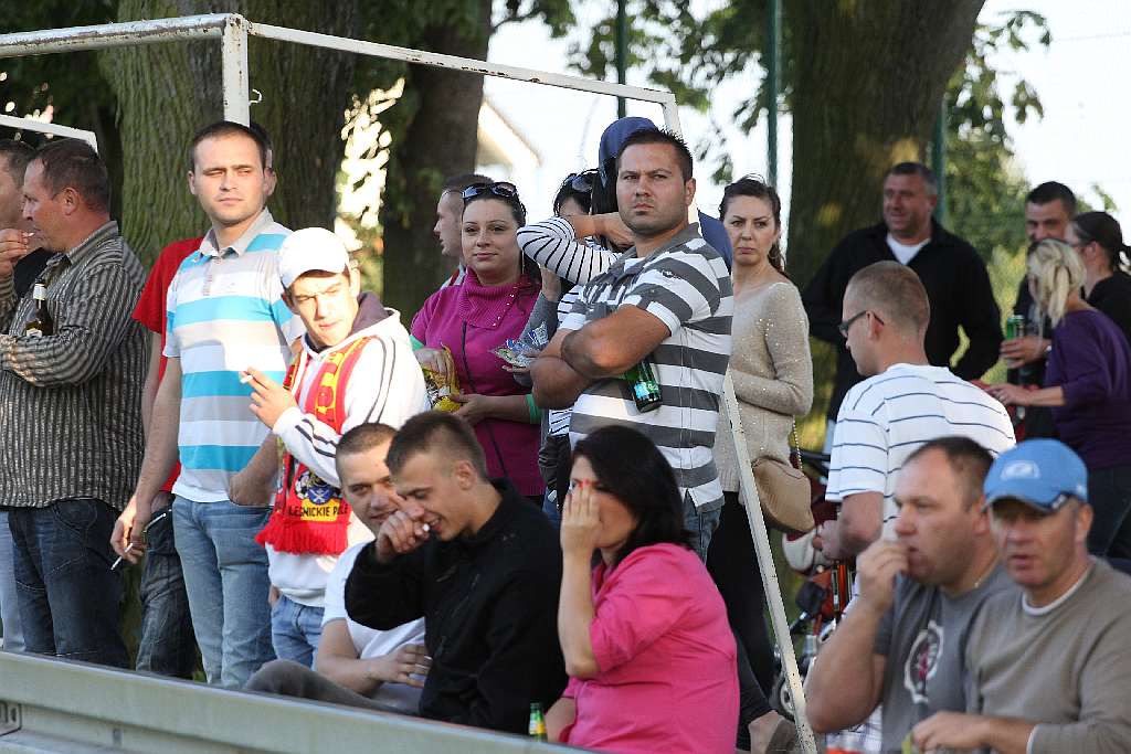 KS Legnickie Pole - Rataj 6:1