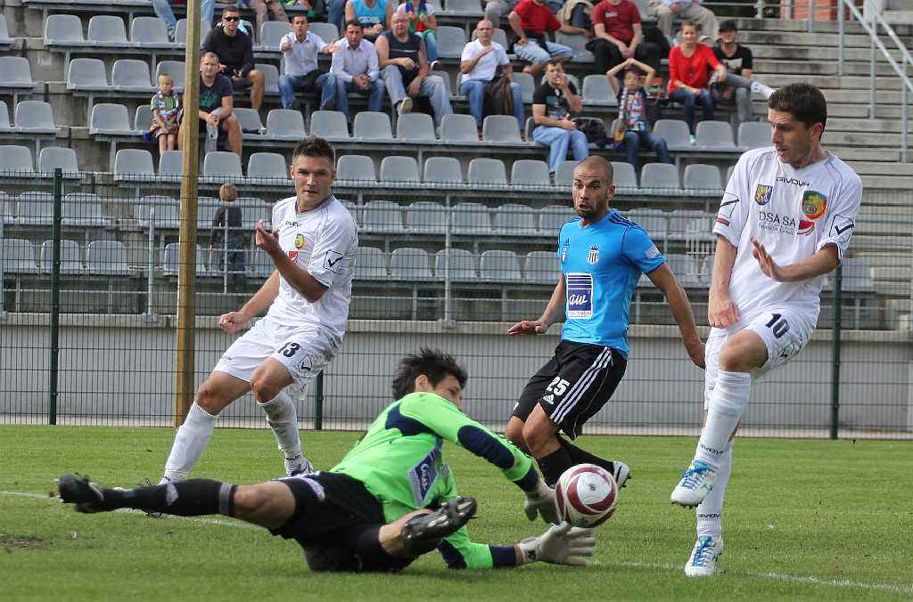 Miedź lepsza od Sandecji