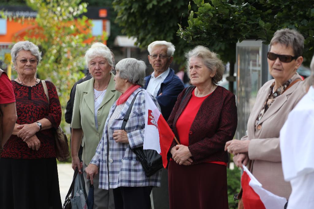 Rocznica pod pomnikiem. Bez władz i polityków