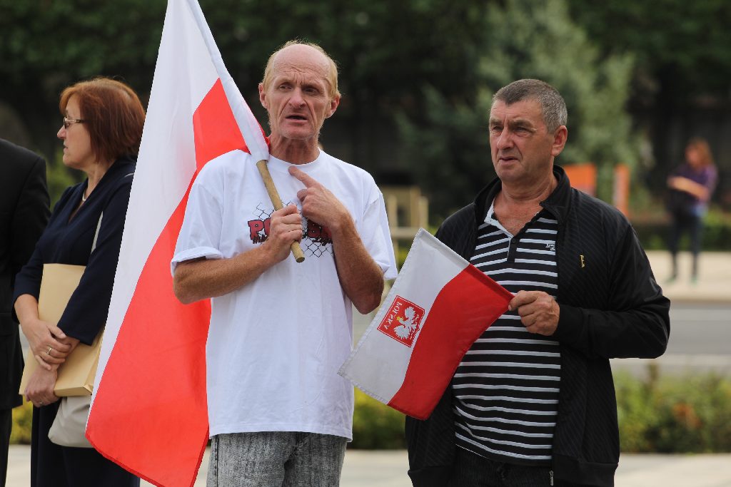 Rocznica pod pomnikiem. Bez władz i polityków