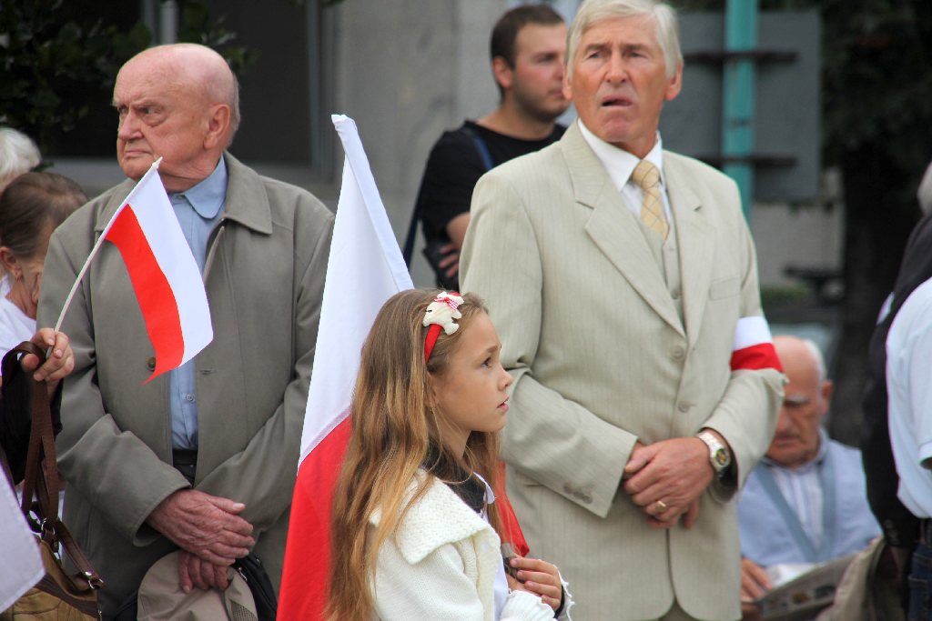 Rocznica pod pomnikiem. Bez władz i polityków