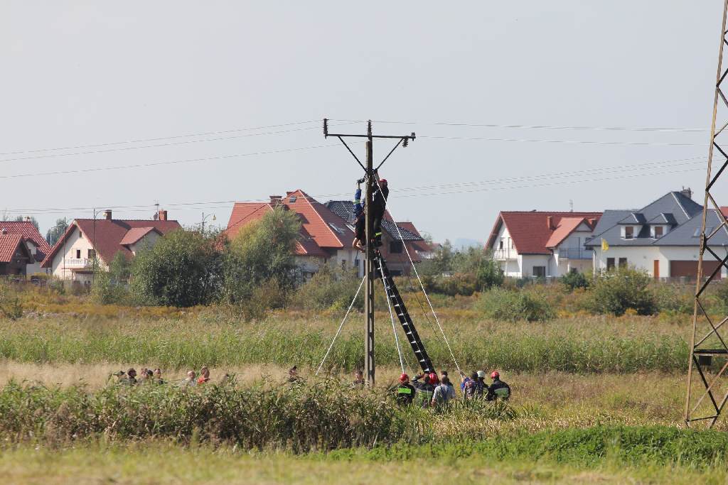 Prąd poraził pracownika energetyki w Ziemnicach