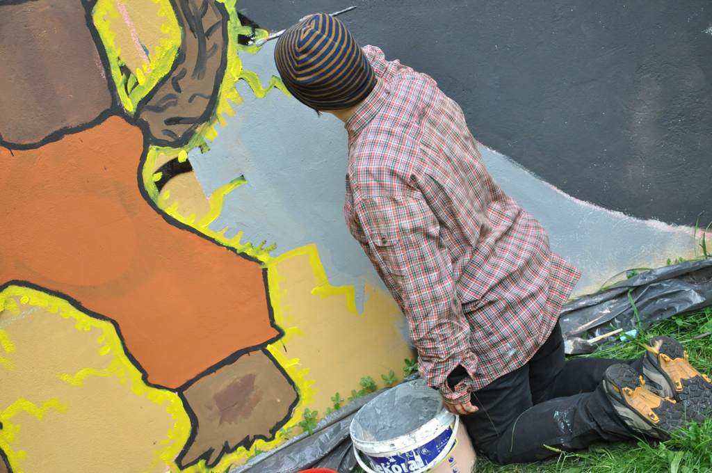 Mural i koncert na zakończenie festiwalu Between the Wall
