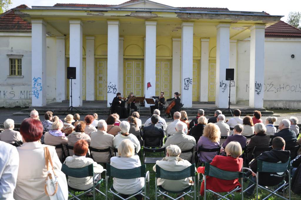 Wrzesień w parku. Koncert kwartetu smyczkowego