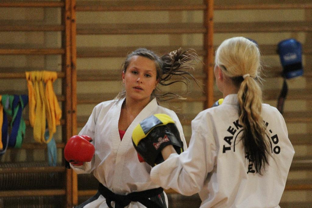Taekwondocy LKT Legnica przygotowują się do Pucharu Świata w Brighton.