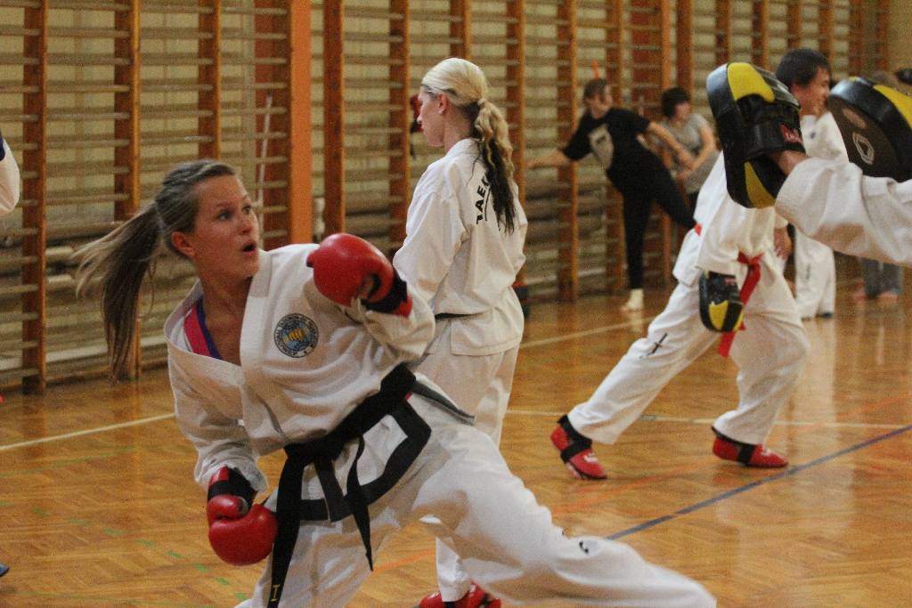 Taekwondocy LKT Legnica przygotowują się do Pucharu Świata w Brighton.