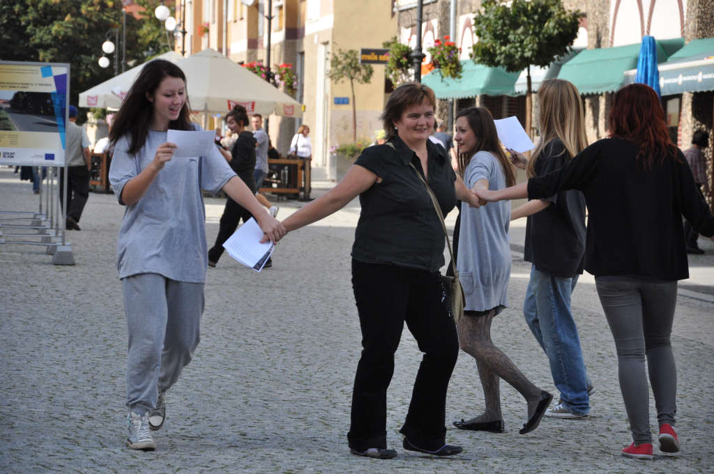 Happening przed premierą Komedii Obozowej