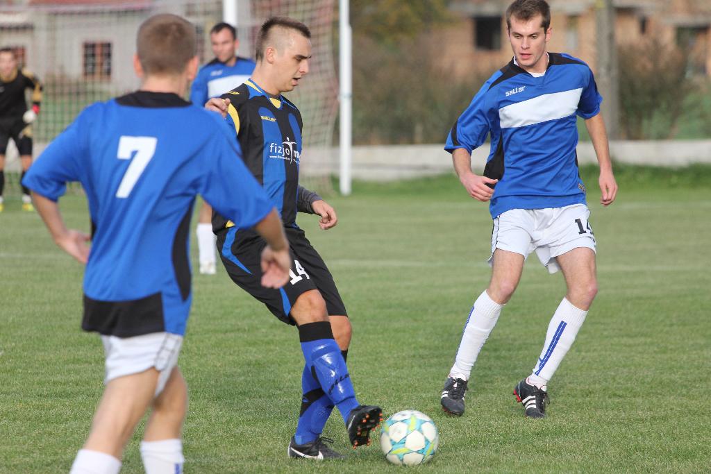 Dąb - KS Chojnowianka 1:4