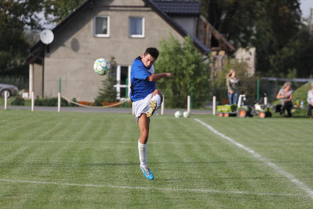 Dąb - KS Chojnowianka 1:4
