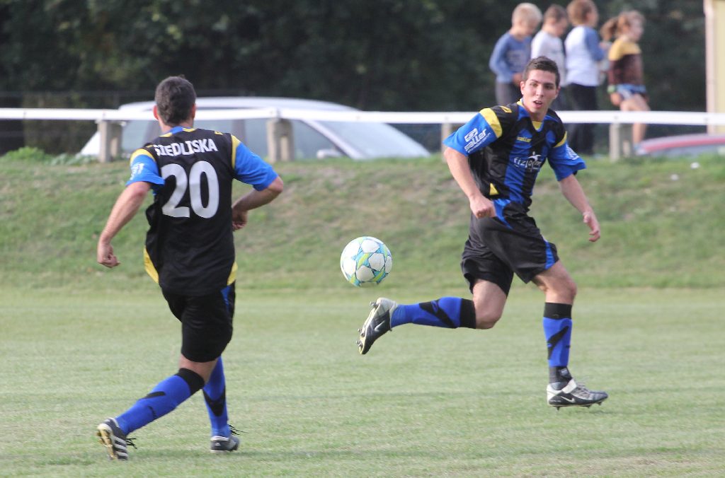 Dąb - KS Chojnowianka 1:4