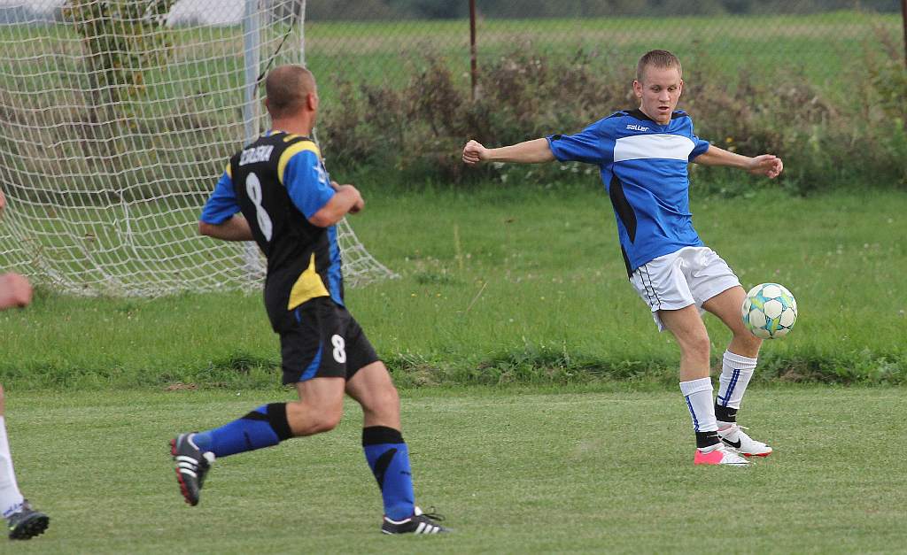 Dąb - KS Chojnowianka 1:4
