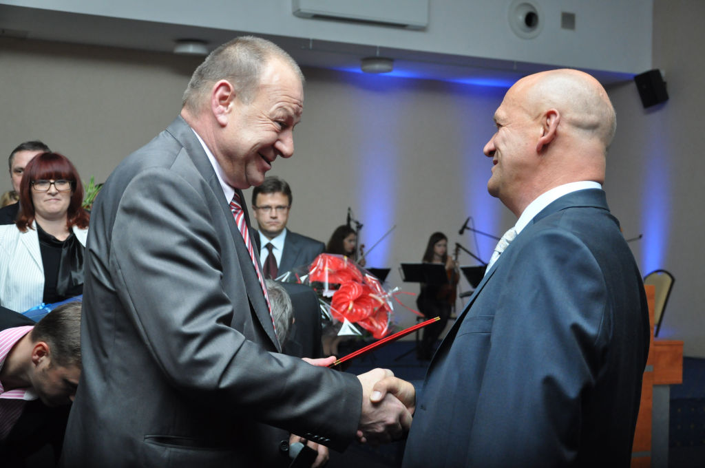 Medale i podziękowania z okazji 20-lecia LPWiK