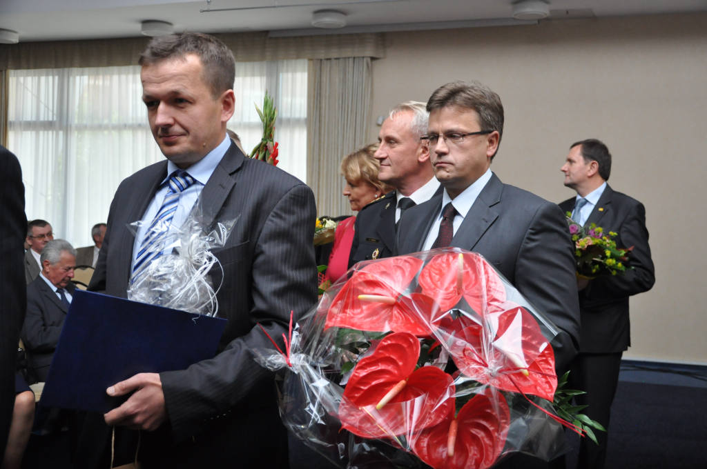 Medale i podziękowania z okazji 20-lecia LPWiK