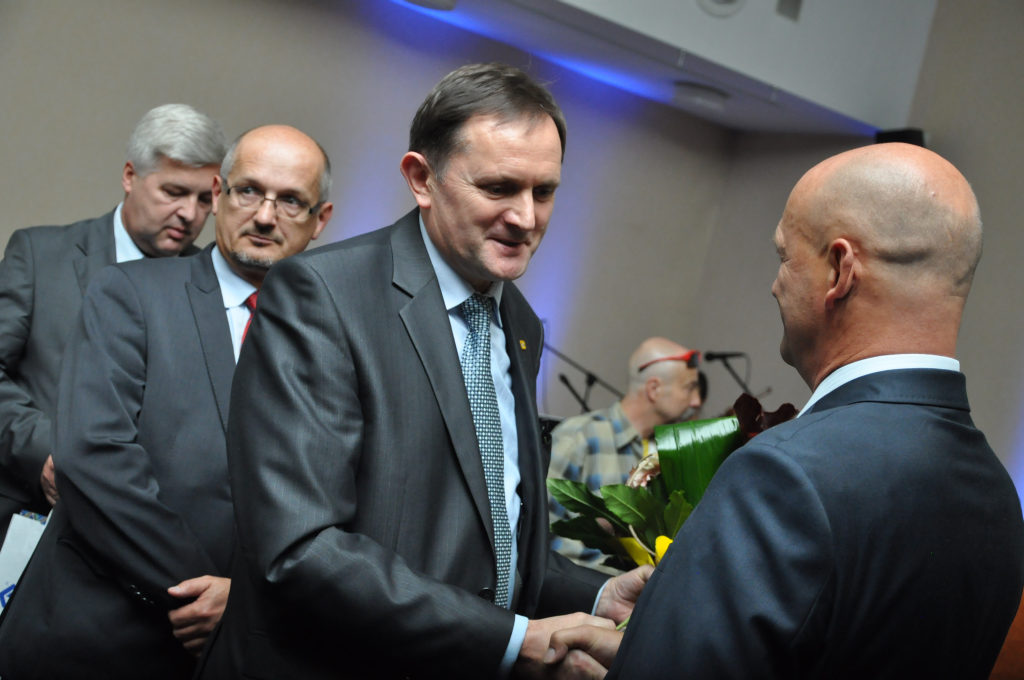 Medale i podziękowania z okazji 20-lecia LPWiK