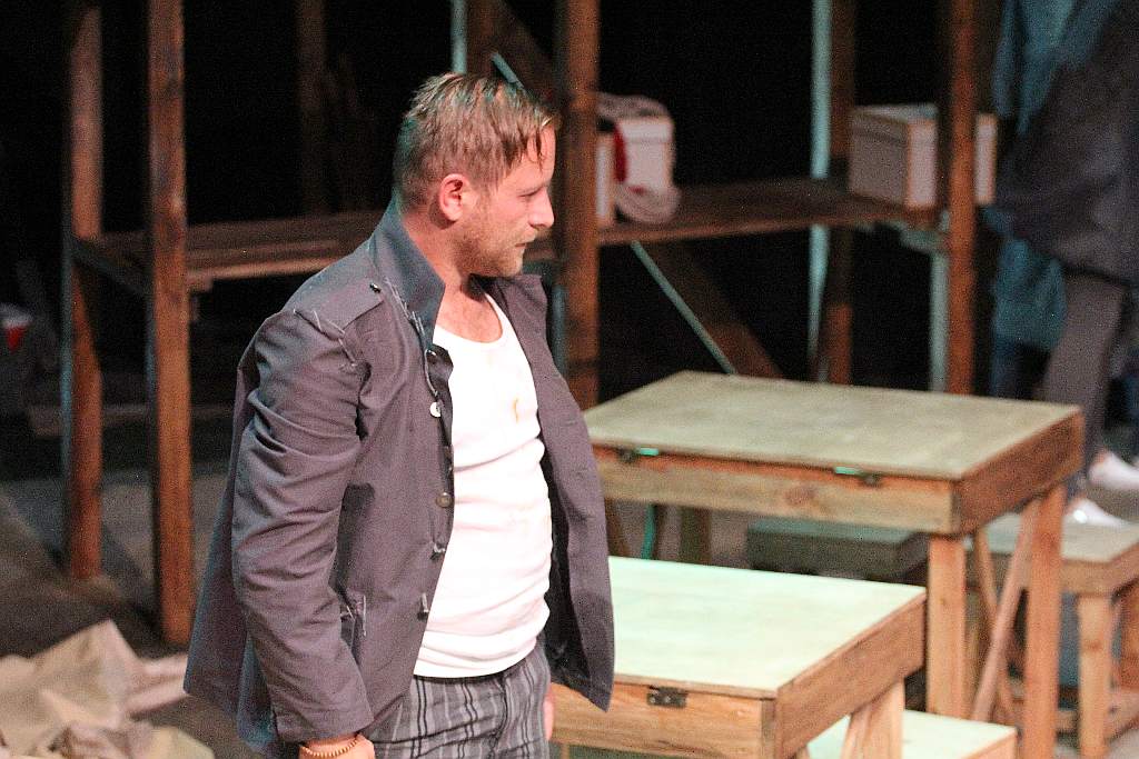 Komedia obozowa w legnickim teatrze