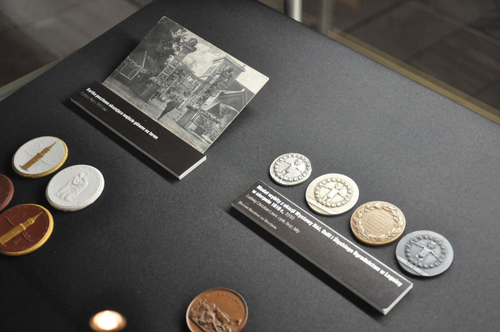 Medale legnickie w Muzeum Miedzi