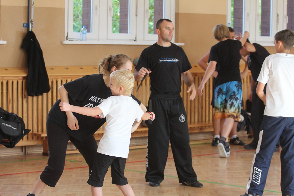 Israeli Krav Maga uczy podstaw samoobrony