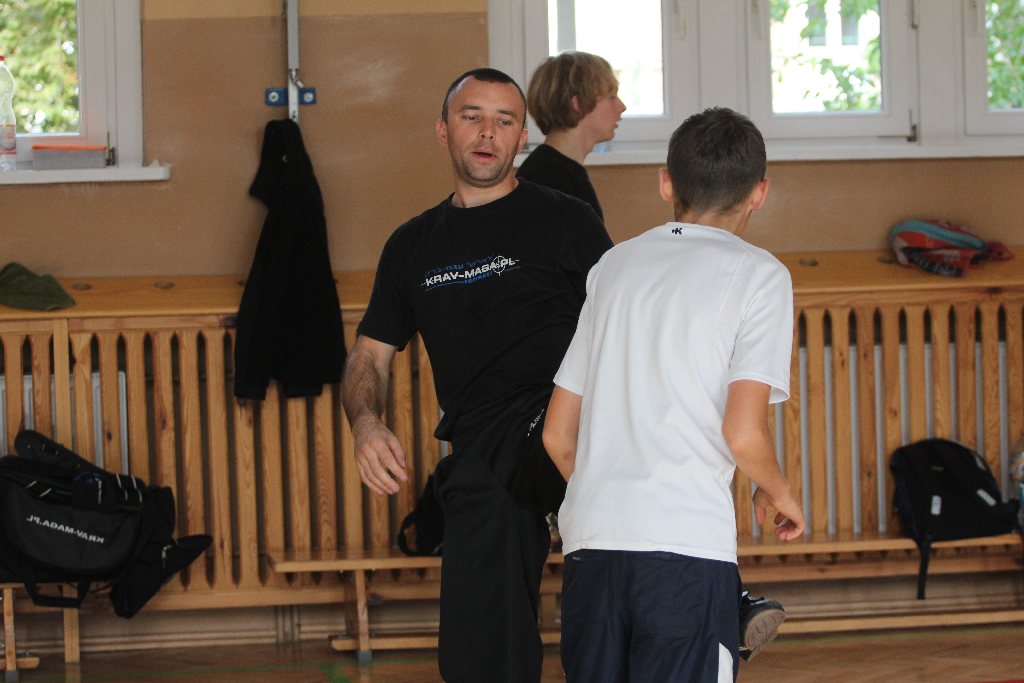 Israeli Krav Maga uczy podstaw samoobrony