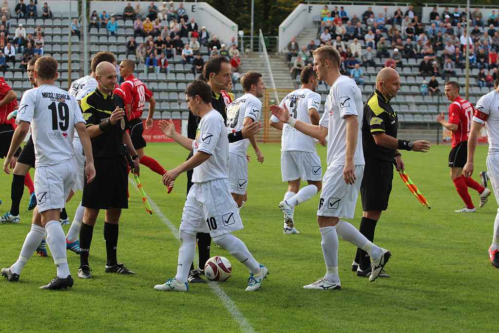 Miedź Legnica - Okocimski Brzesko 0-0