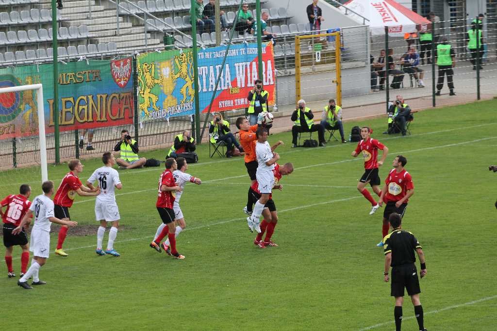 Miedź Legnica - Okocimski Brzesko 0-0