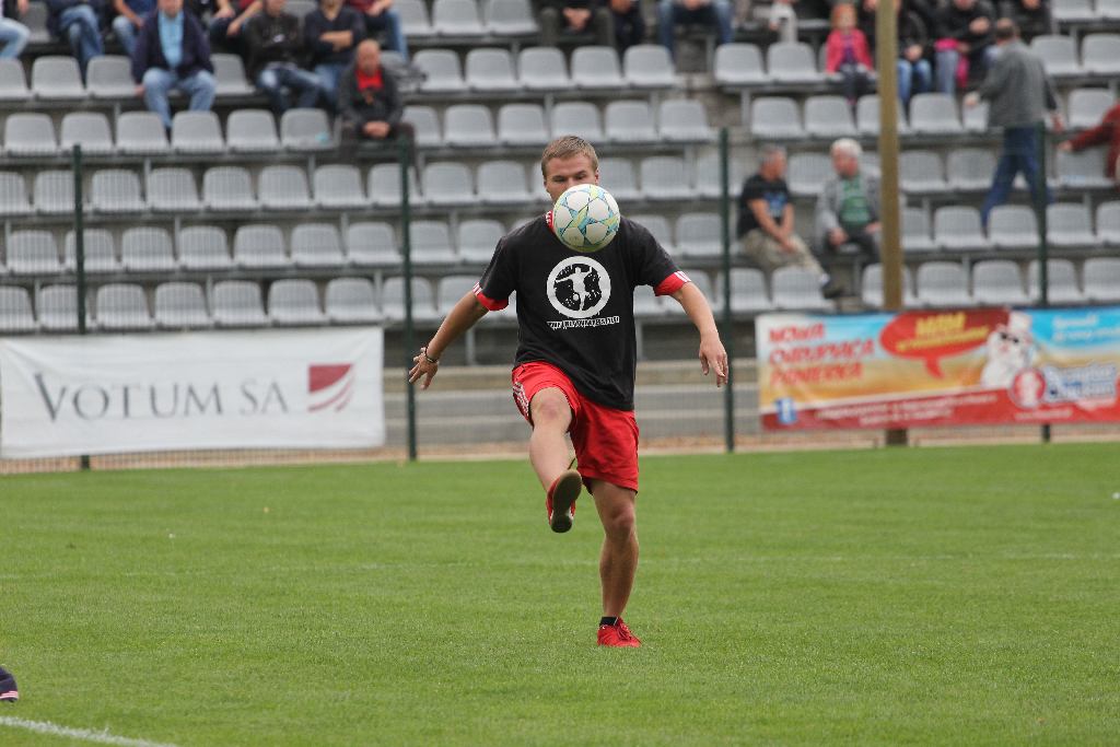 Miedź Legnica - Okocimski Brzesko 0-0