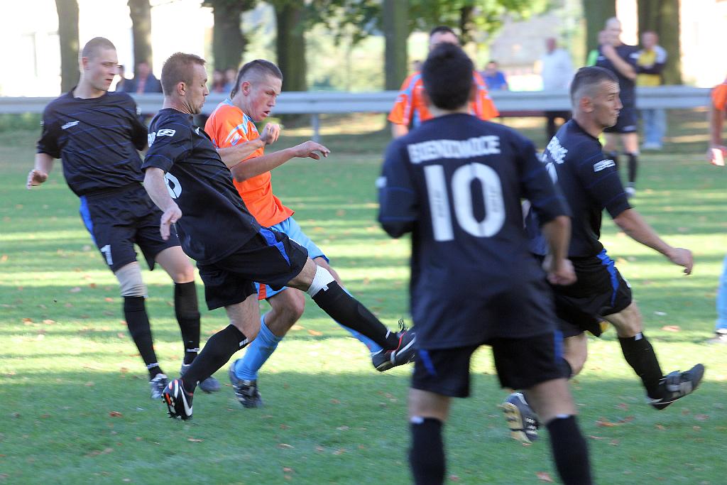 KS Legnickie Pole - Kaczawa 2:2
