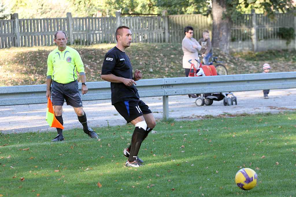 KS Legnickie Pole - Kaczawa 2:2