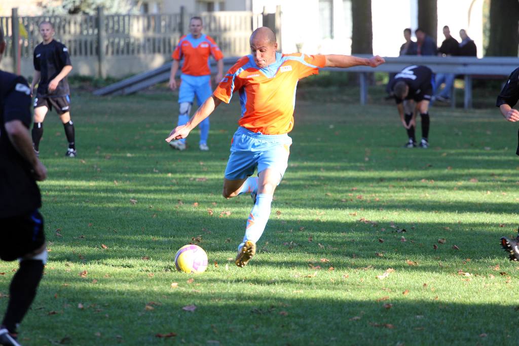 KS Legnickie Pole - Kaczawa 2:2