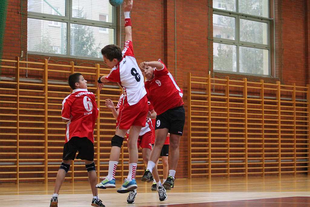 Młodzicy: MSPR Siódemka Legnica - SPR Chrobry I Głogów 26:26