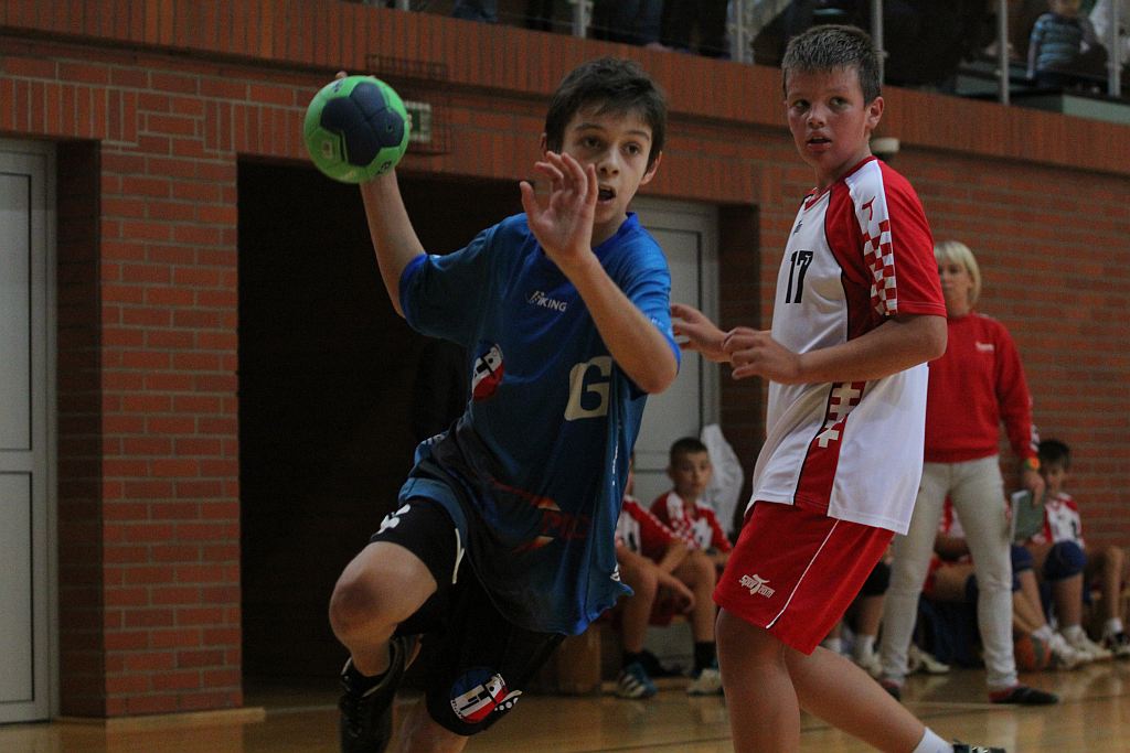 Chłopcy: MSPR Siódemka Legnica - SPR Chrobry Głogów 31:19