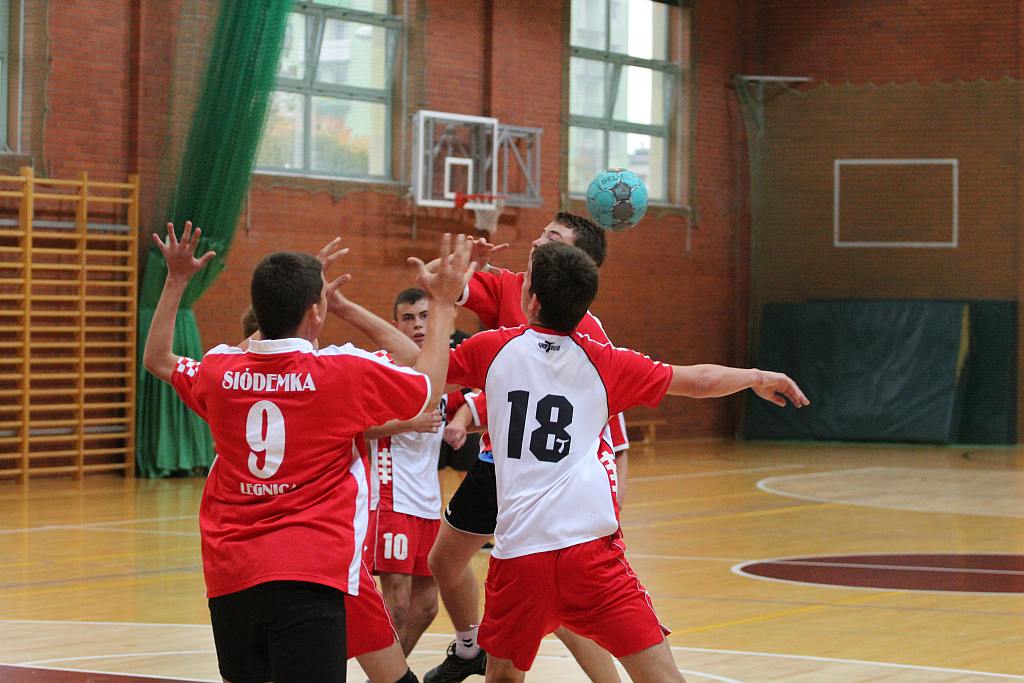 Młodzicy: MSPR Siódemka Legnica - SPR Chrobry I Głogów 26:26