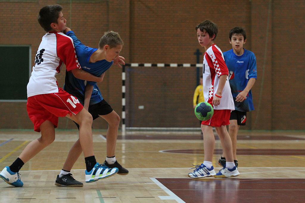 Chłopcy: MSPR Siódemka Legnica - SPR Chrobry Głogów 31:19