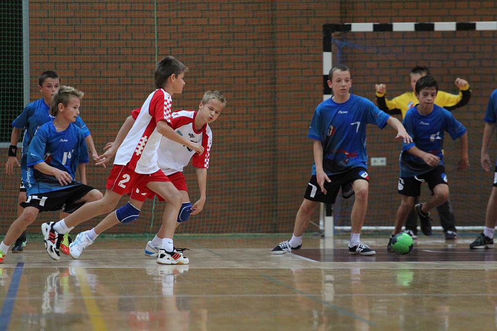 Chłopcy: MSPR Siódemka Legnica - SPR Chrobry Głogów 31:19