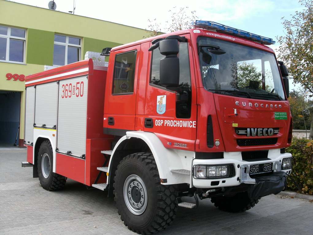 Nowy wóz strażacki w Prochowicach
