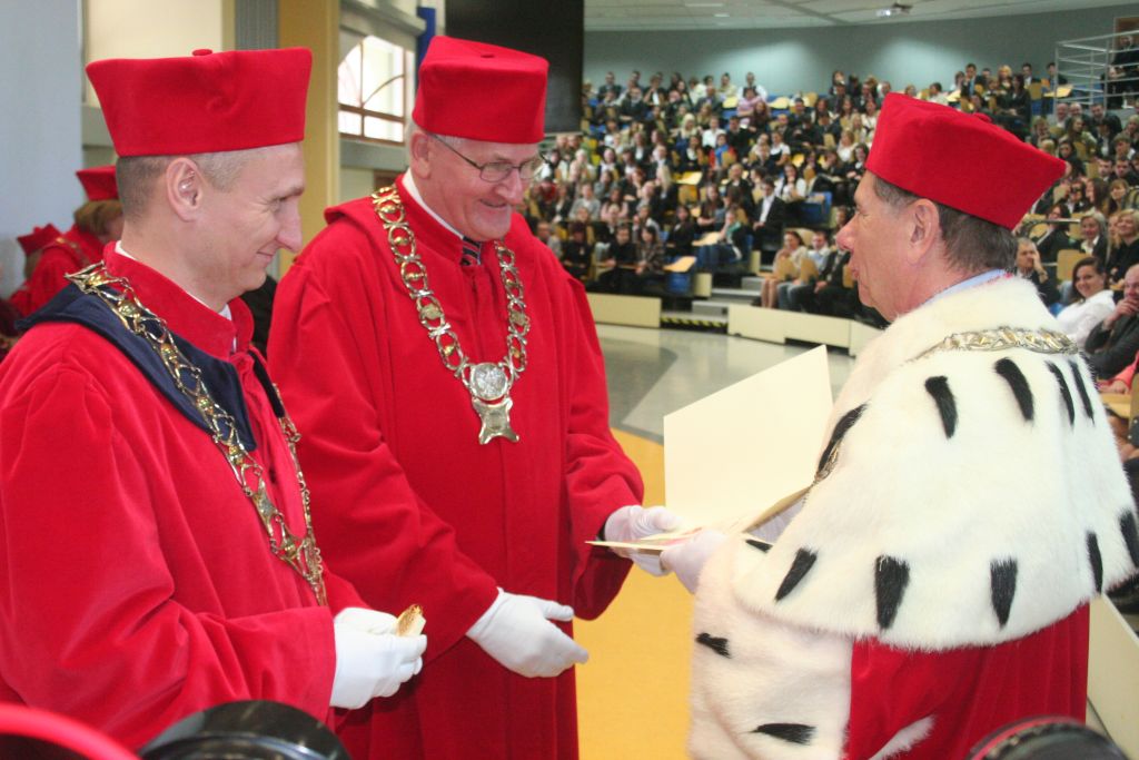 XV inauguracja roku akademickiego w PWSZ 
