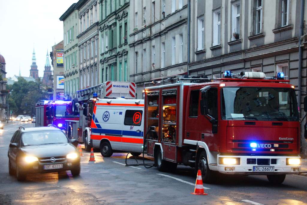 Spłonął w mieszkaniu przy ulicy Senatorskiej