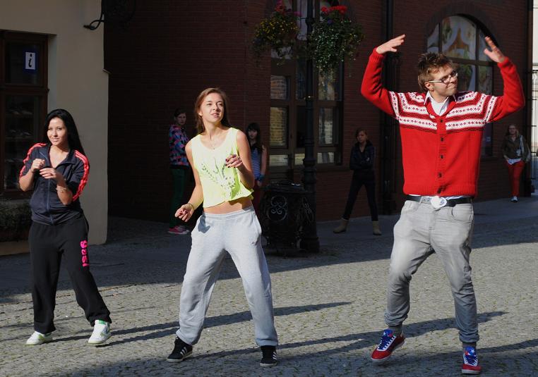 FLASH MOB VI Liceum Ogólnokształcącego