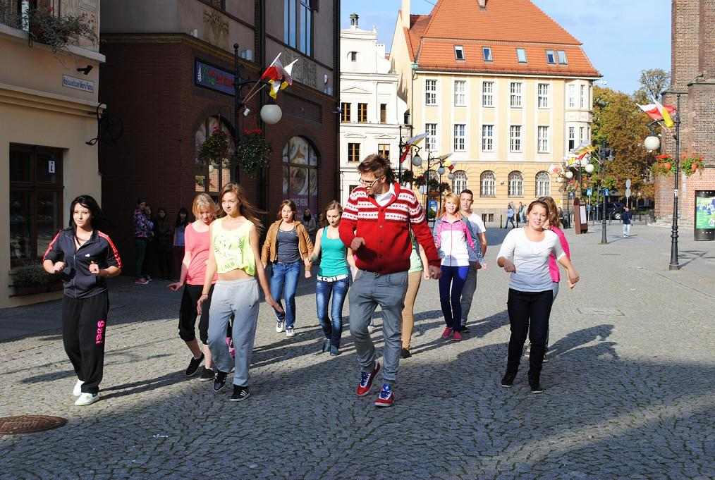FLASH MOB VI Liceum Ogólnokształcącego