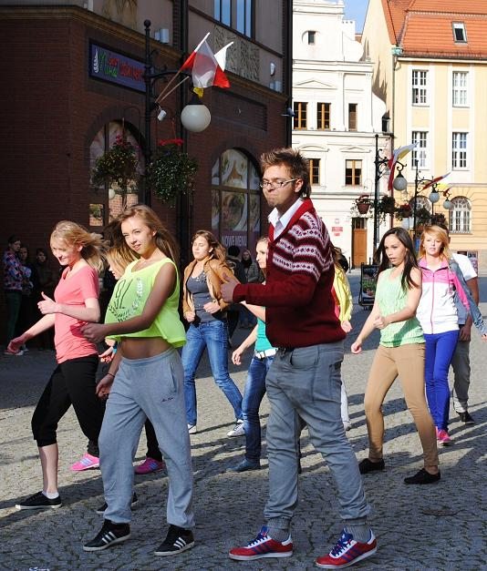 FLASH MOB VI Liceum Ogólnokształcącego