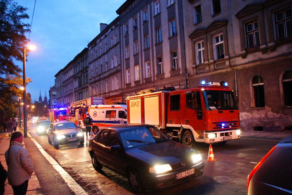 Spłonął w mieszkaniu przy ulicy Senatorskiej