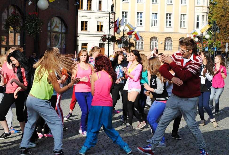 FLASH MOB VI Liceum Ogólnokształcącego