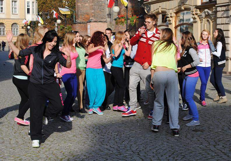 FLASH MOB VI Liceum Ogólnokształcącego