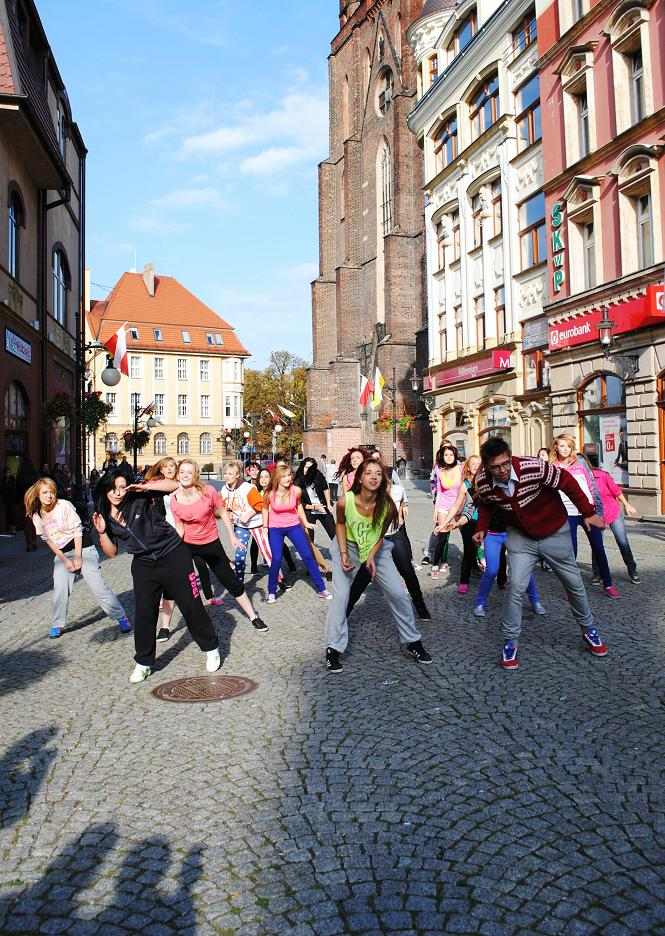 FLASH MOB VI Liceum Ogólnokształcącego
