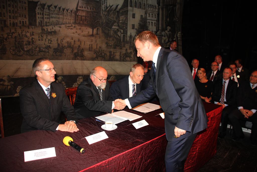 Głomb i Starzyński uhonorowani przez marszałka