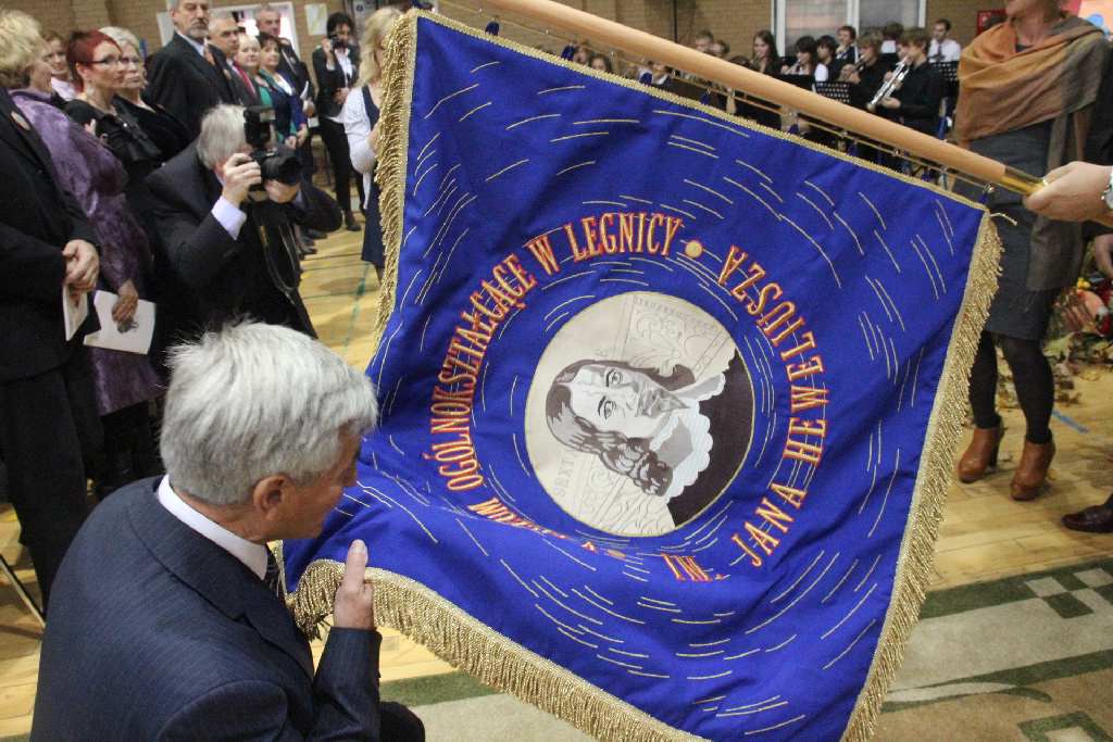 20 - lecie V Liceum Ogólnokształcącego