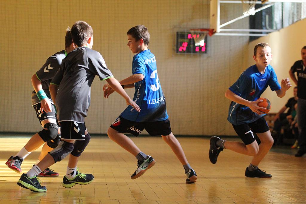 EUCO UKS Dziewiątka Legnica – MSPR Siódemka Legnica 24:29 (13:15)