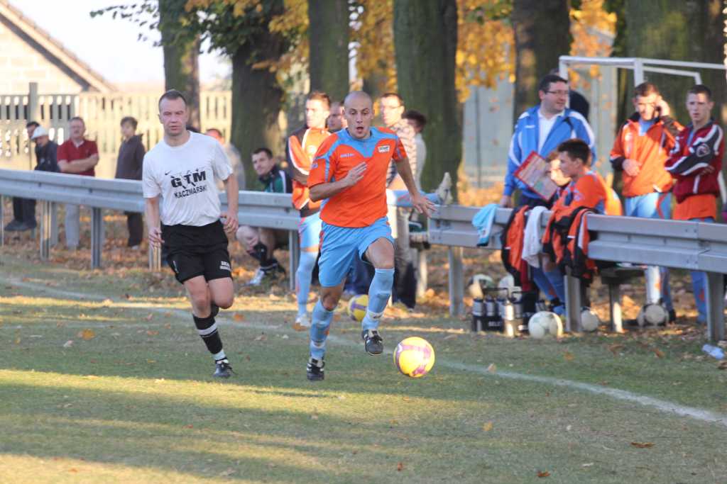 KS Legnickie Pole - Ikar 1:1